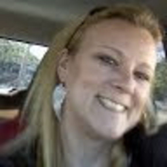 Meet your Posher, Kimberly - Picture 1 of 1